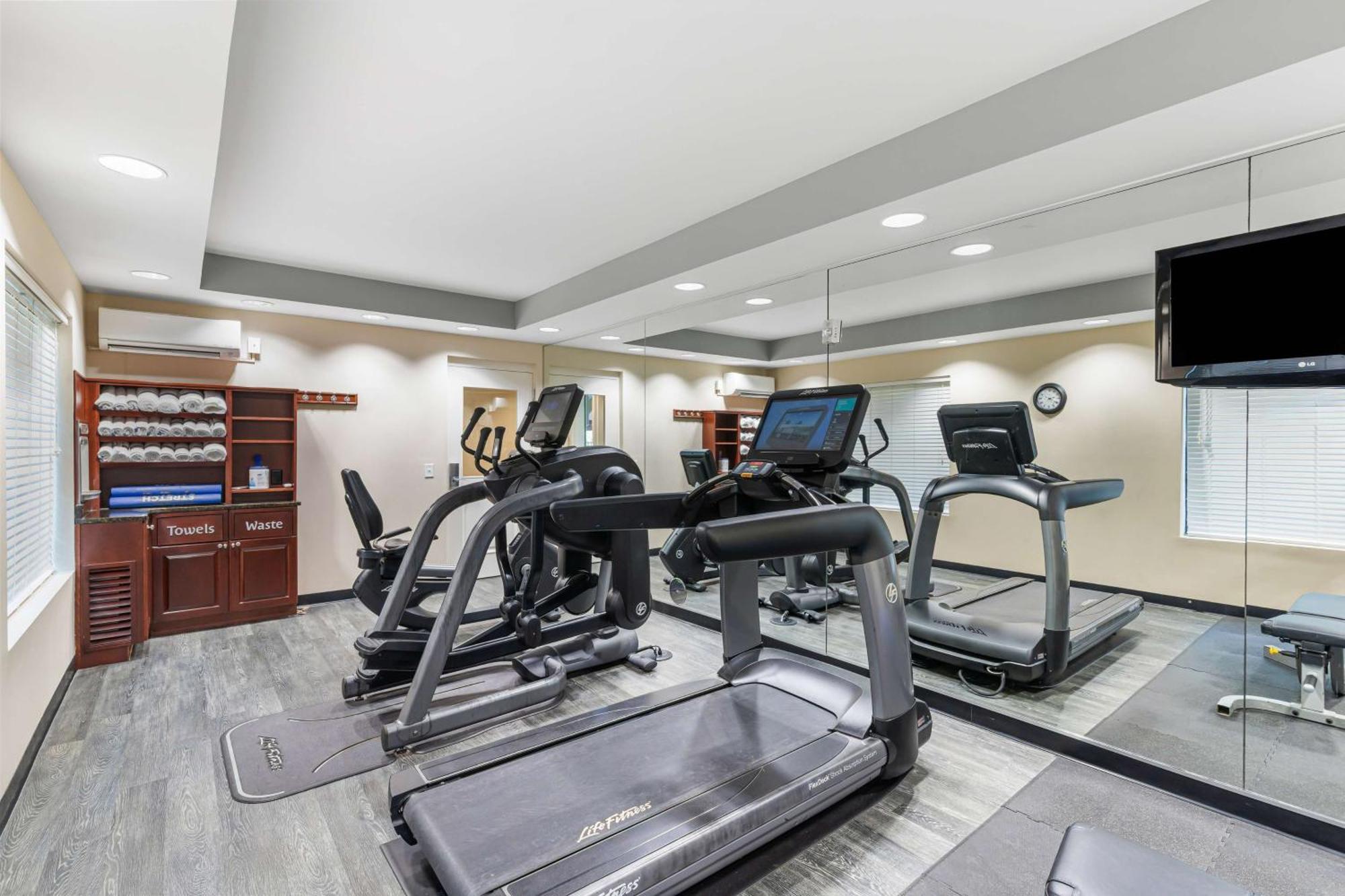 Best Western Plus Westgate Inn And Suites Leland Zewnętrze zdjęcie