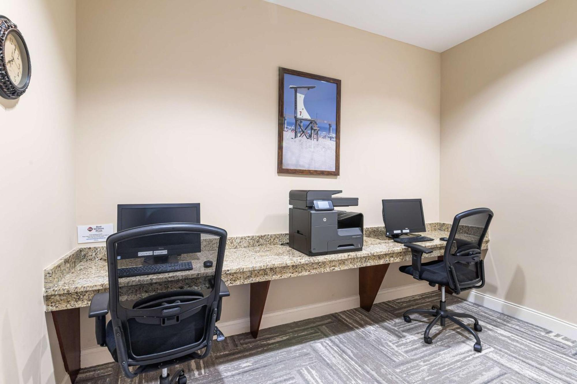 Best Western Plus Westgate Inn And Suites Leland Zewnętrze zdjęcie